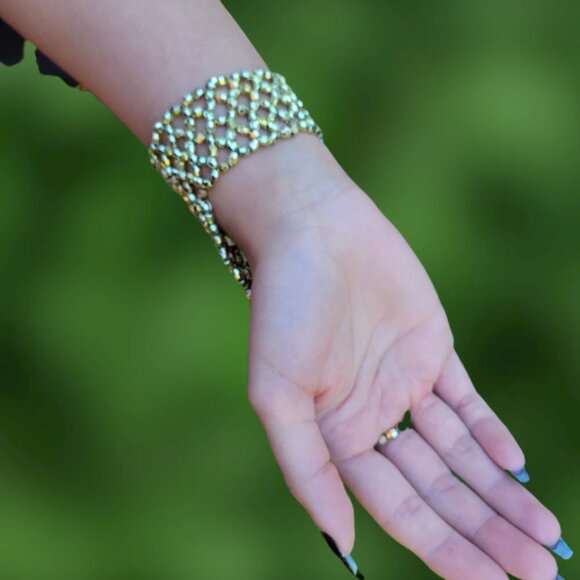 STRETCHY Gold Wrist Bracelet Sparkly Stretch Bracelet Belly Dance NEW - Picture 7 of 7